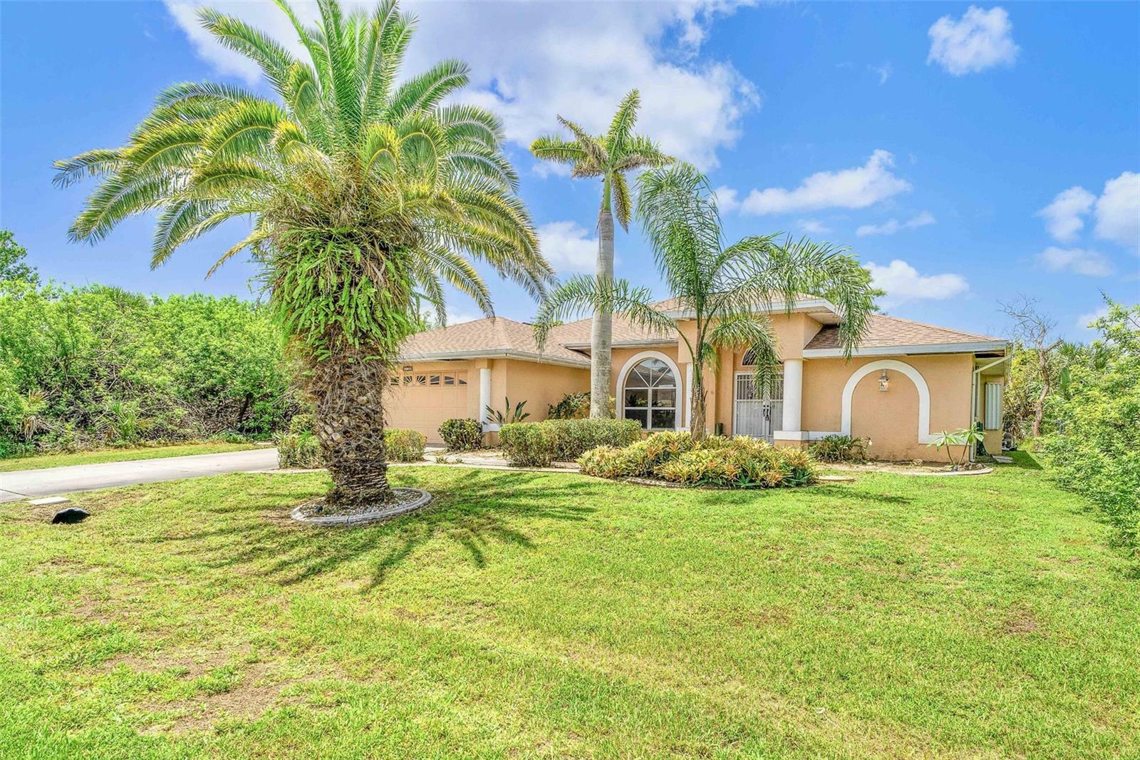 Property Photo: 17125 Canary Lane FL 33948