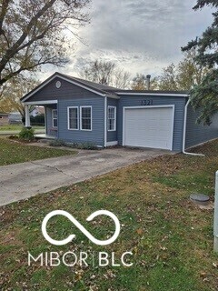 Property Photo: 1321 Lennox Street IN 46012