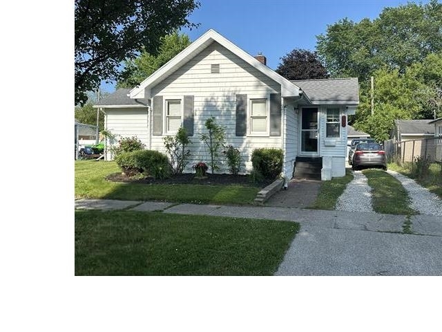 Property Photo: 1409 S Warner Street MI 48706