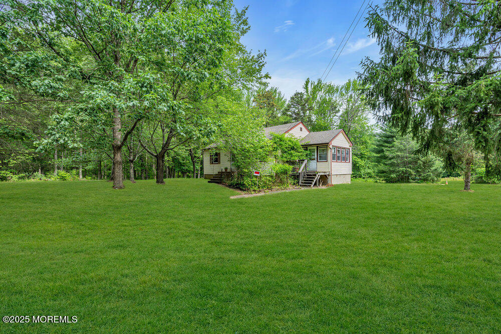 Property Photo: 211 E Greystone Road NJ 08857