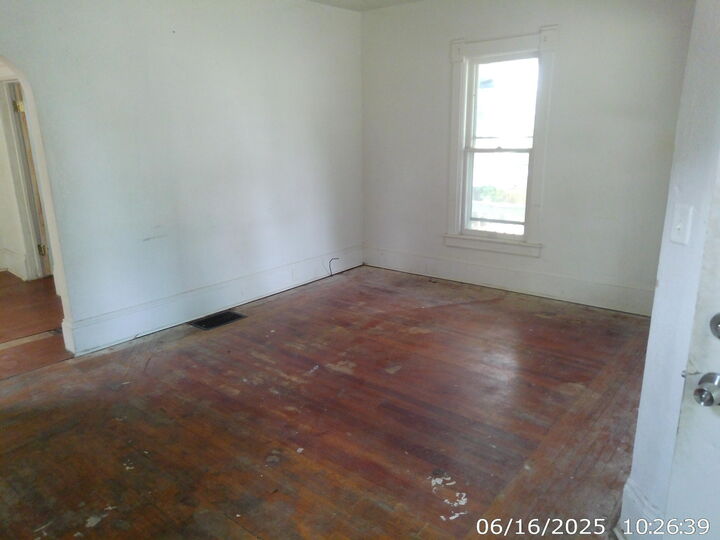 Property Photo: 612 3rd Street MI 49203