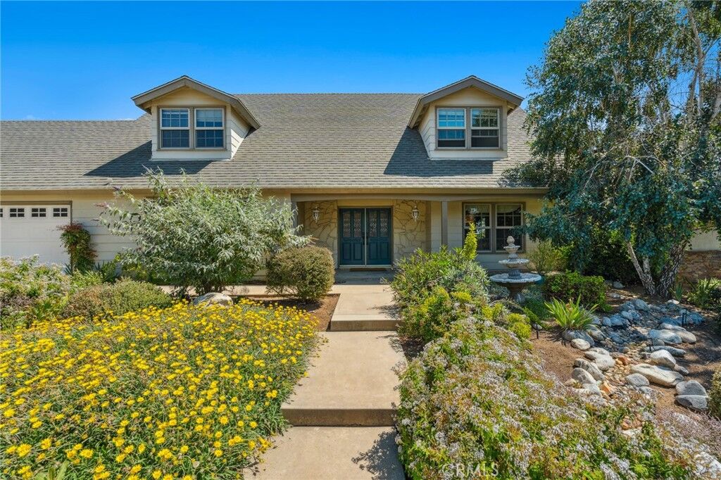Property Photo:  1010 Northwood Avenue  CA 92821 