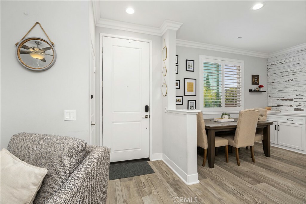 Property Photo: 45437 Calle Cirros CA 92592