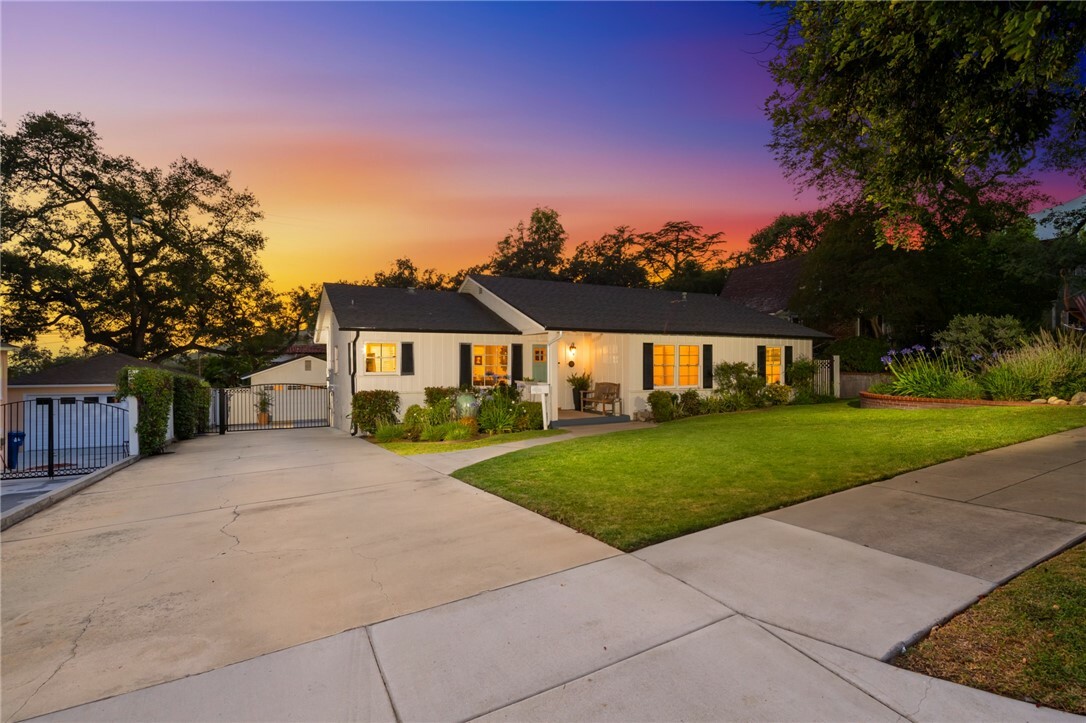 Property Photo:  365 N Ivy Avenue  CA 91016 