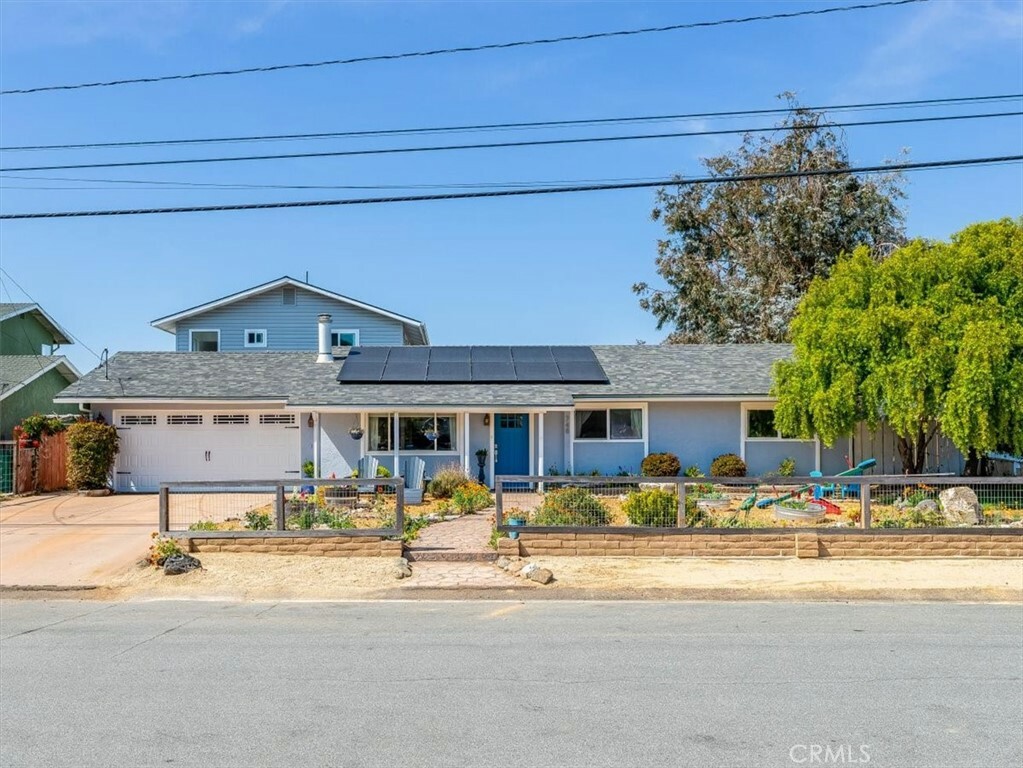 Property Photo:  748 Woodland Drive  CA 93402 