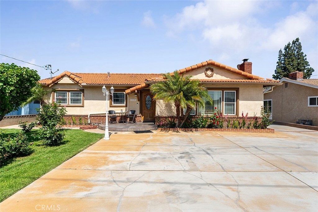 1170 N Glendora Avenue  Covina CA 91724 photo