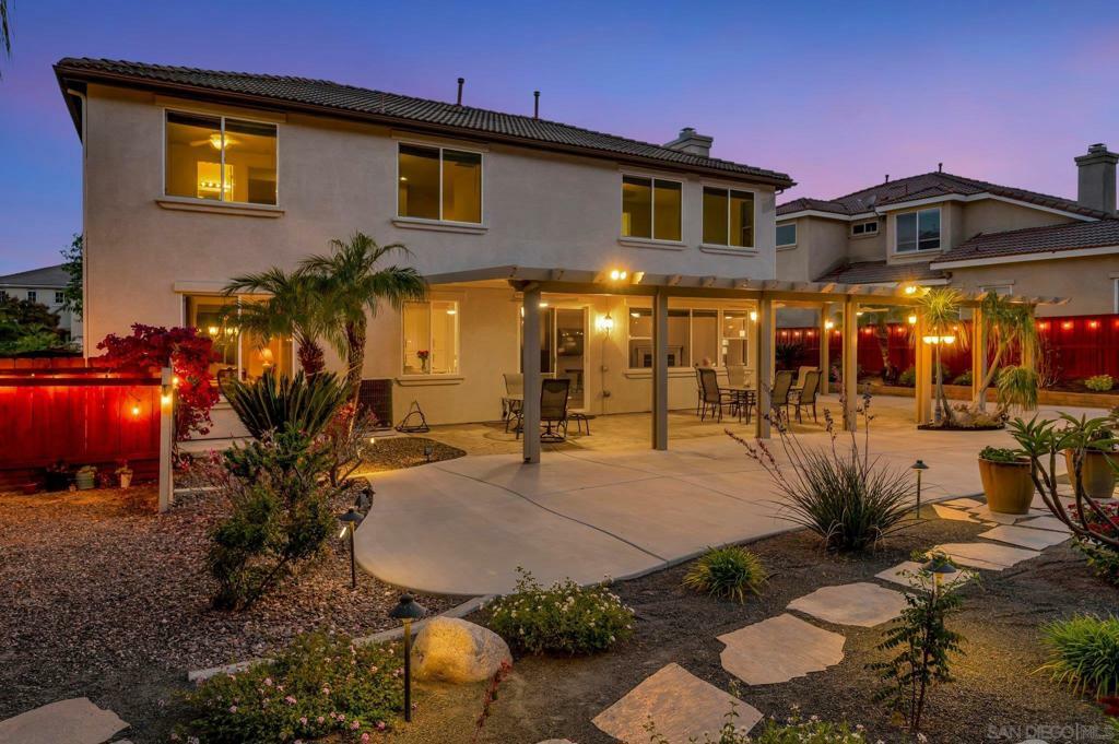 Property Photo:  23860 Hollingsworth Dr  CA 92562 
