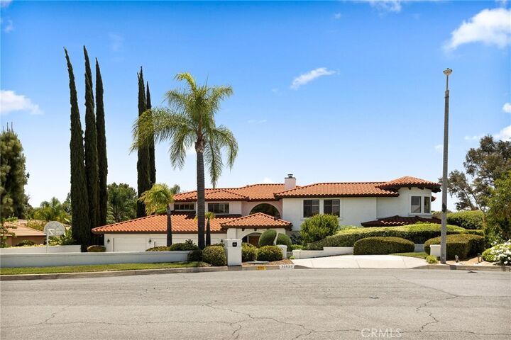 Property Photo: 30833 La Solana Court CA 92373