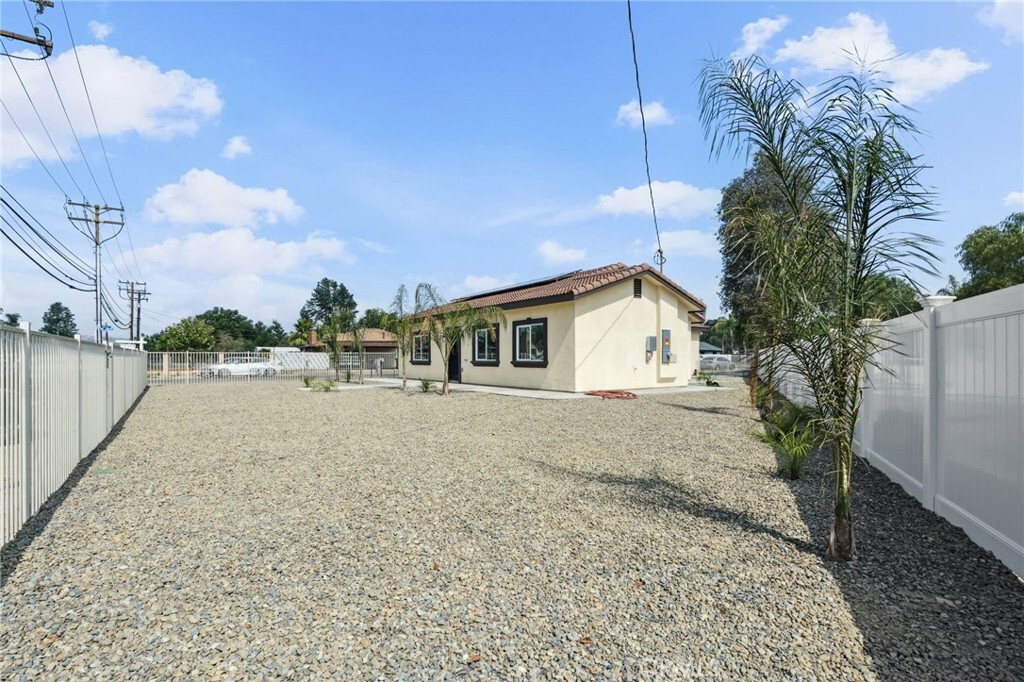 Property Photo: 630 Orange Avenue CA 92571