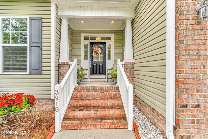 Property Photo:  3918 Meeting Place Lane  NC 28461 