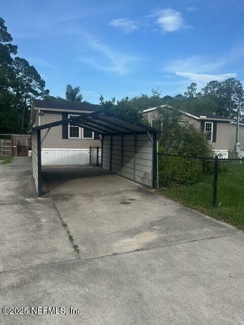 Property Photo: 220 Horse Landing Road FL 32189