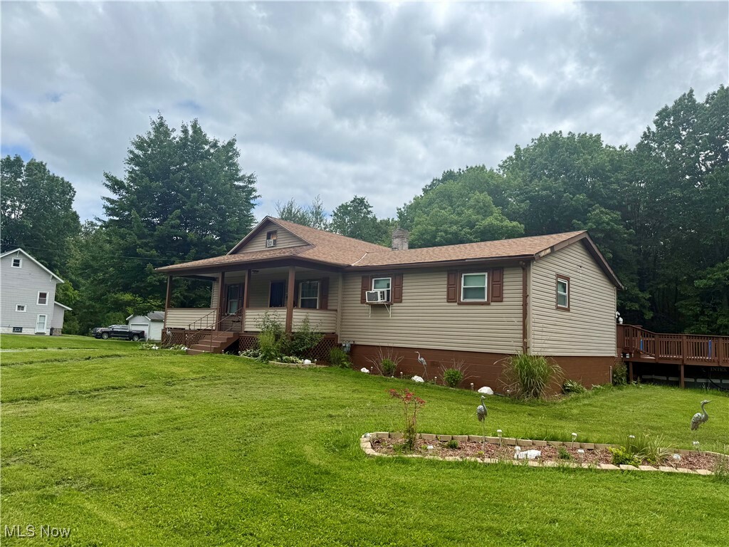 Property Photo: 2337 Bott Street OH 44505
