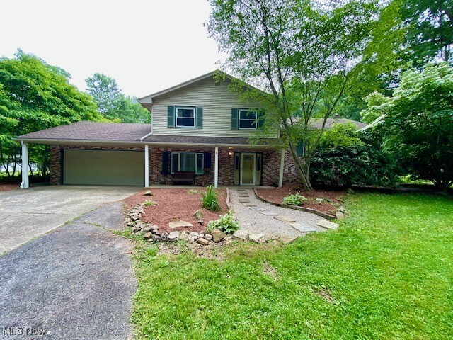 Property Photo: 3301 Hewitt Gifford Road OH 44481