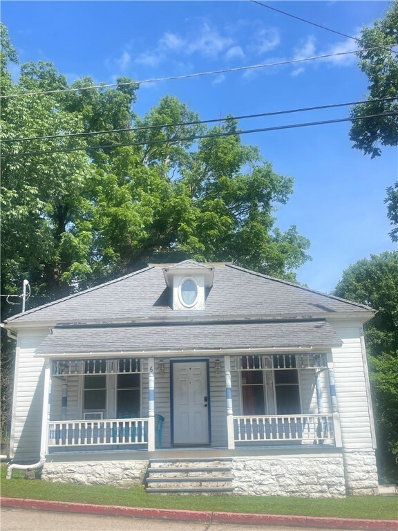 6 Kingshighway Street  Eureka Springs AR 72632 photo