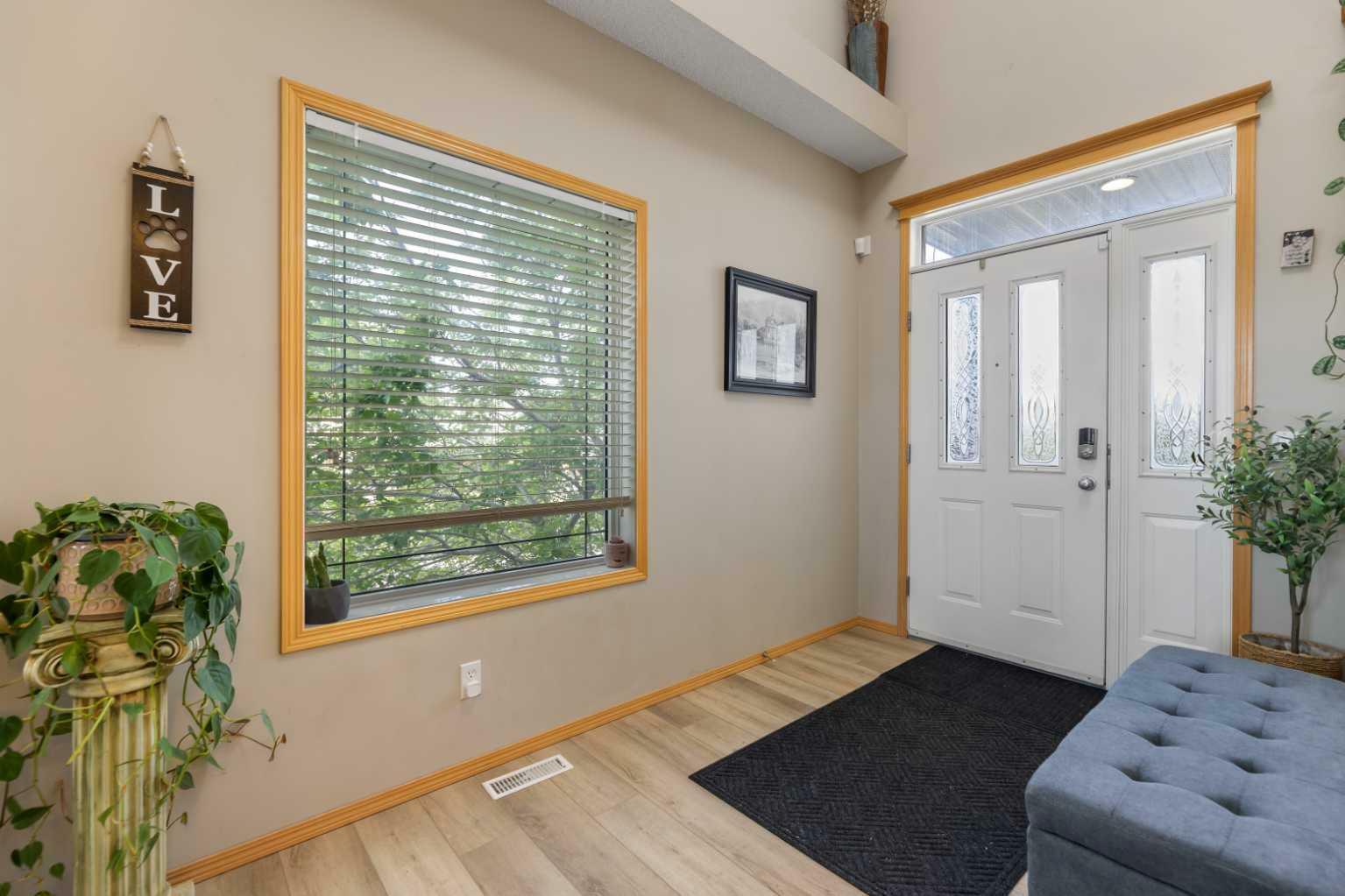 Property Photo: 101 Coral Reef Manor NE AB T3J 3Y8