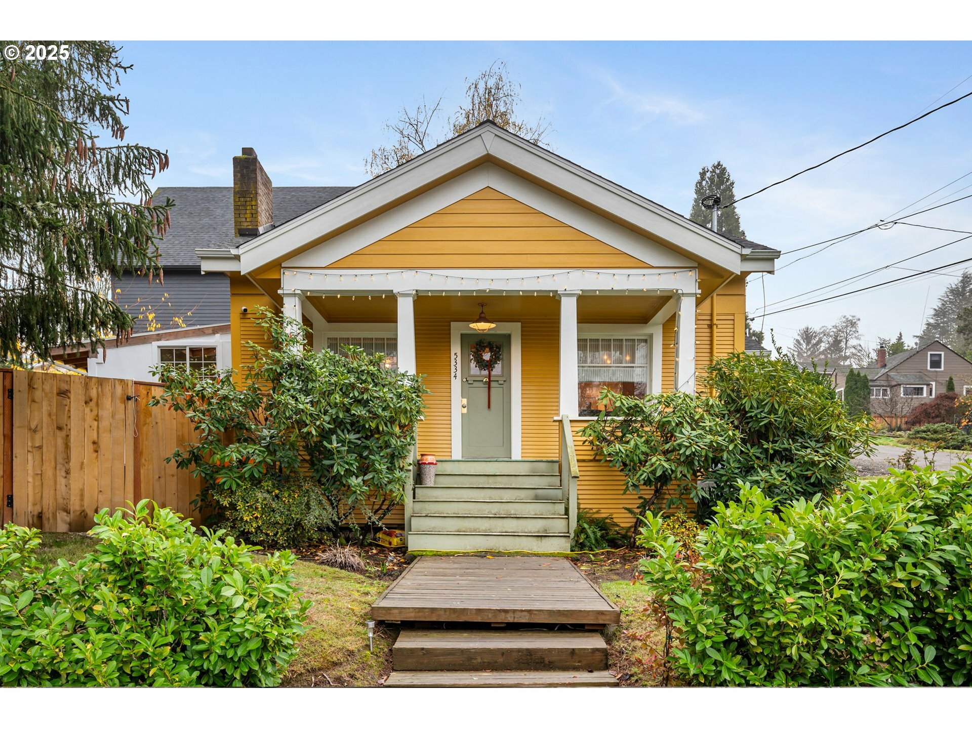 Property Photo: 5334 SW Florida St OR 97219