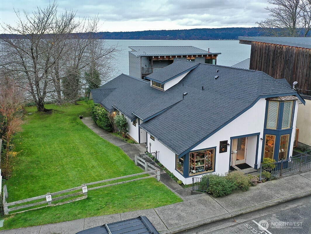 308  1st Street  Langley WA 98260 photo