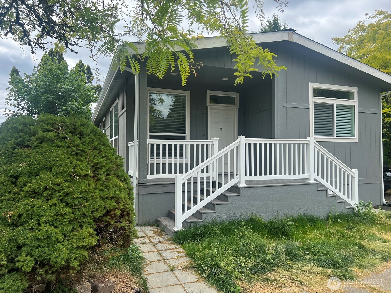 Property Photo: 375 Union Avenue SE 97 WA 98059
