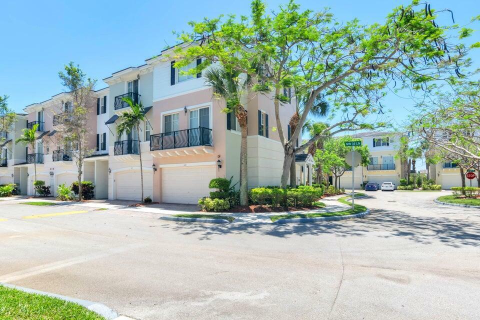 Property Photo: 581 NW 35th Lane FL 33431