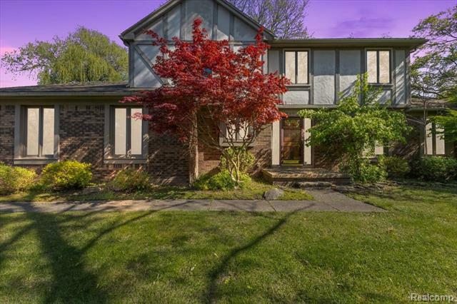 4824 Quarton Road  Bloomfield Hills MI 48302 photo