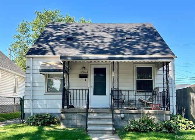 Property Photo: 17041 Henry Street MI 48122