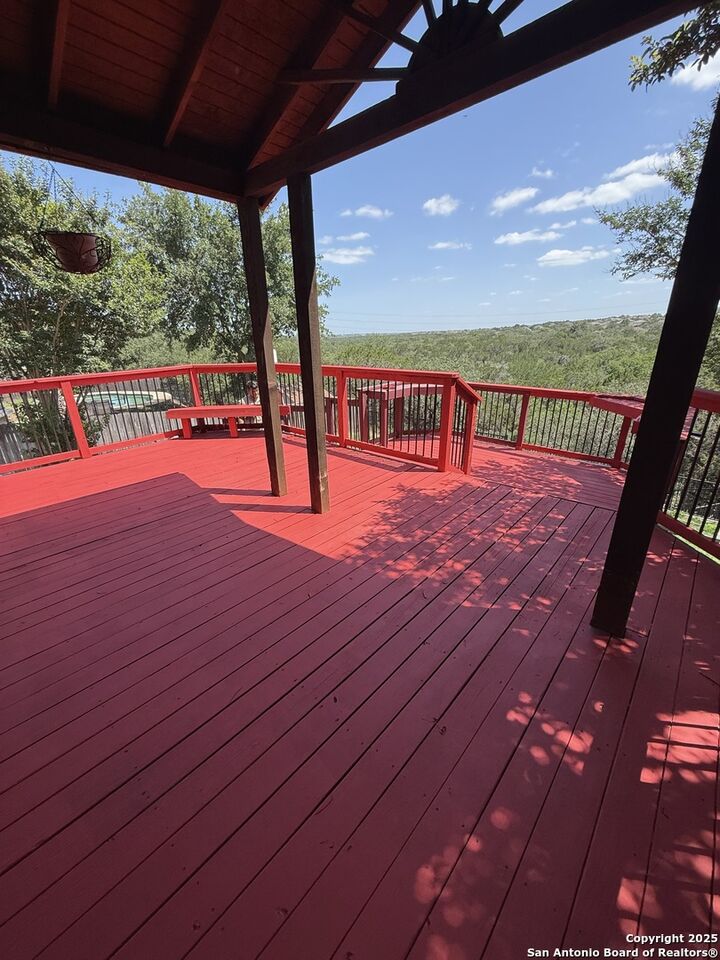 Property Photo: 4602 Manitou Bay TX 78259