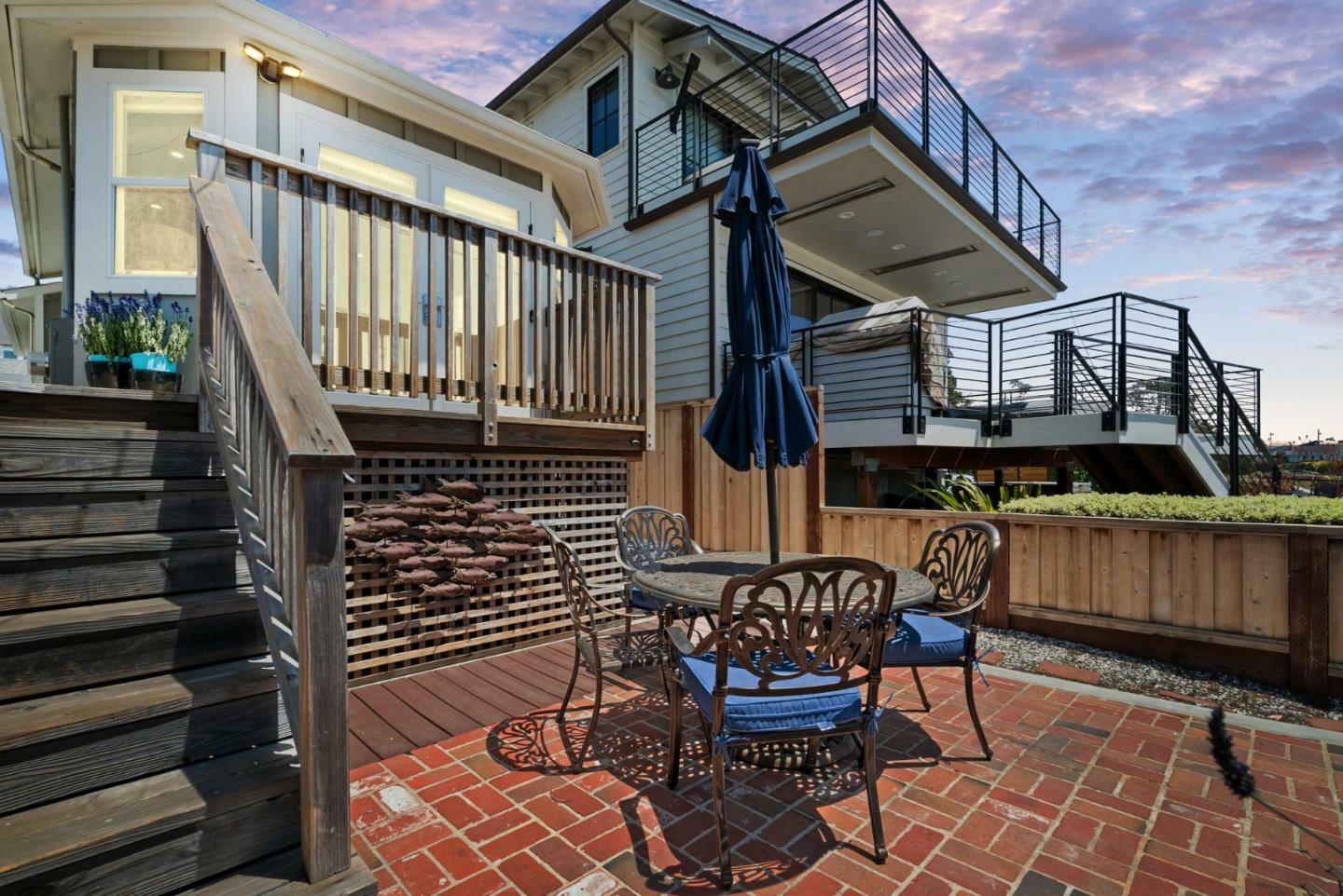 Property Photo: 2727 East Cliff Drive CA 95062