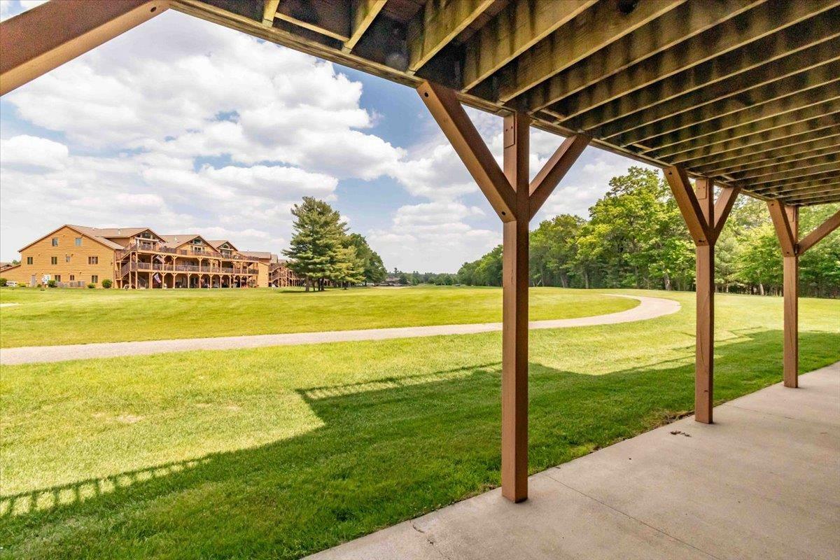 Property Photo:  1848-2 East 20th Court 2402  WI 54613 