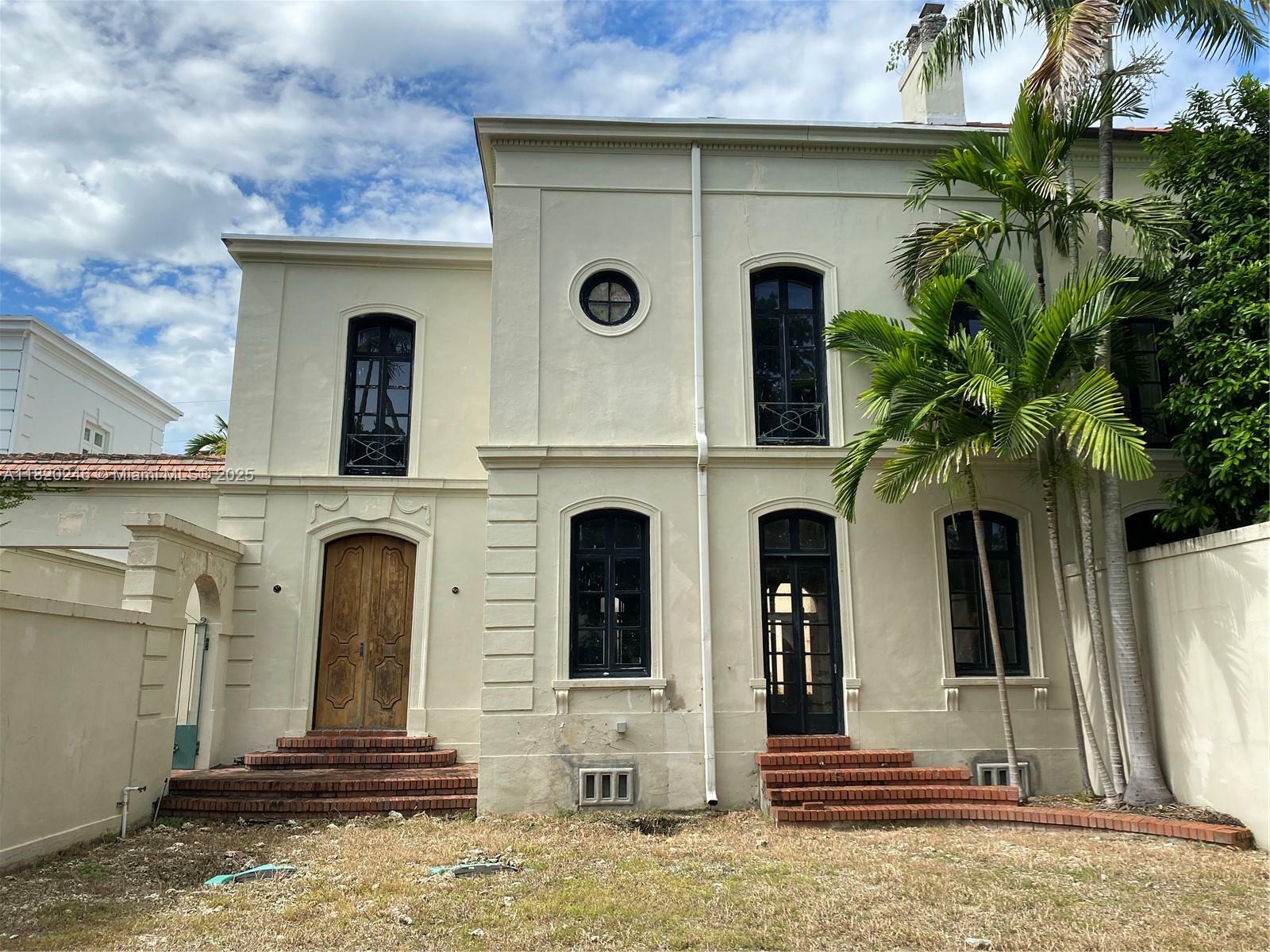 Property Photo: 1021 Hardee Rd FL 33146