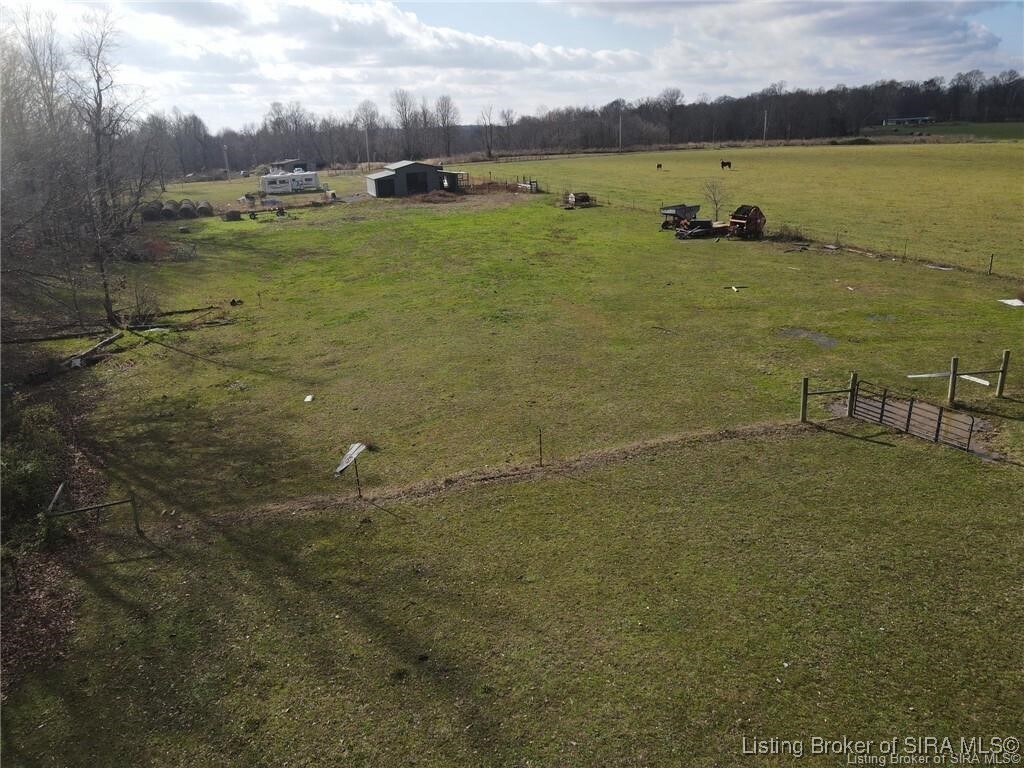 Property Photo: 3609 S Robbins Road IN 47138