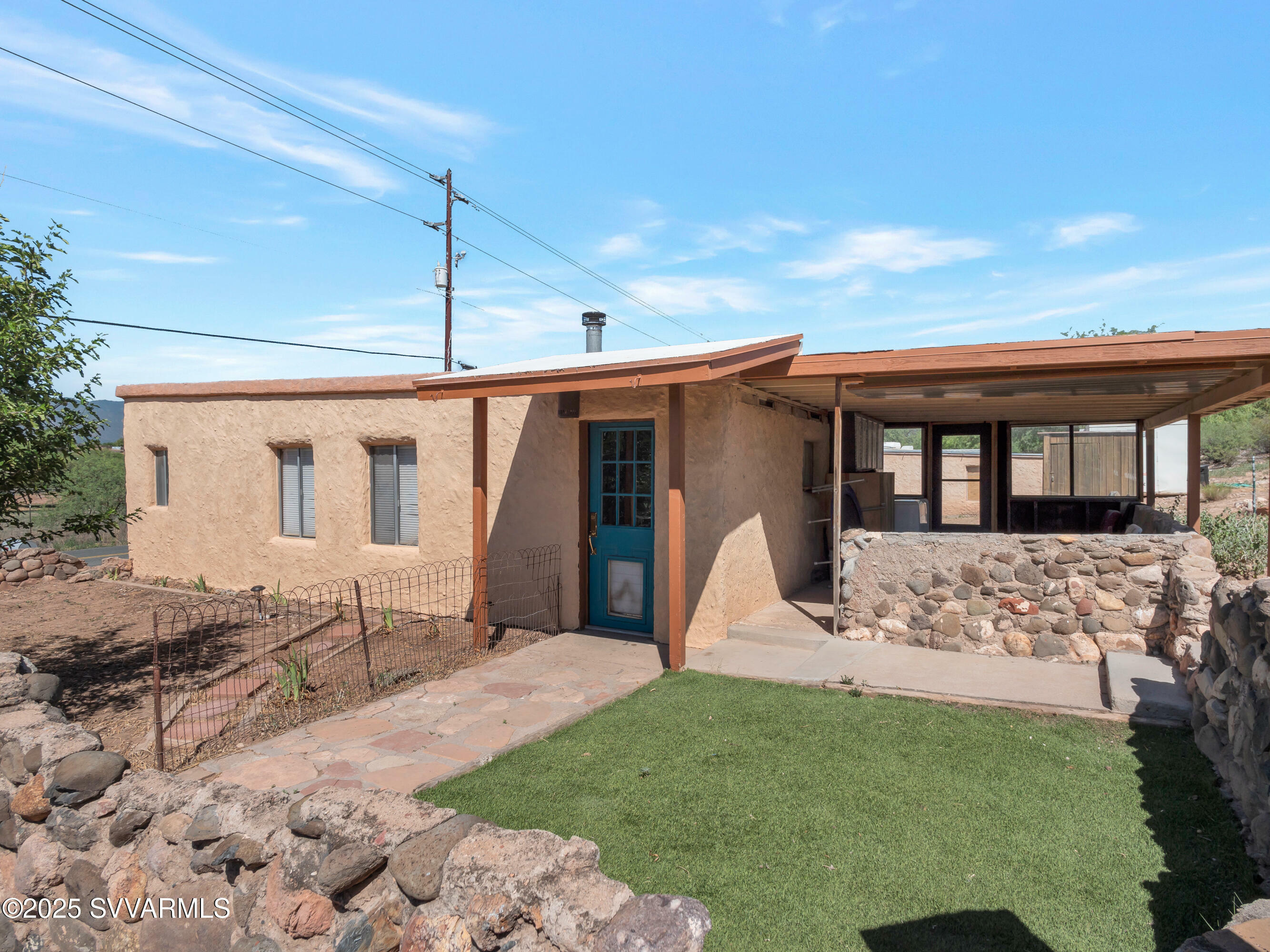 Property Photo: 2111 S Hogan Lane AZ 86326
