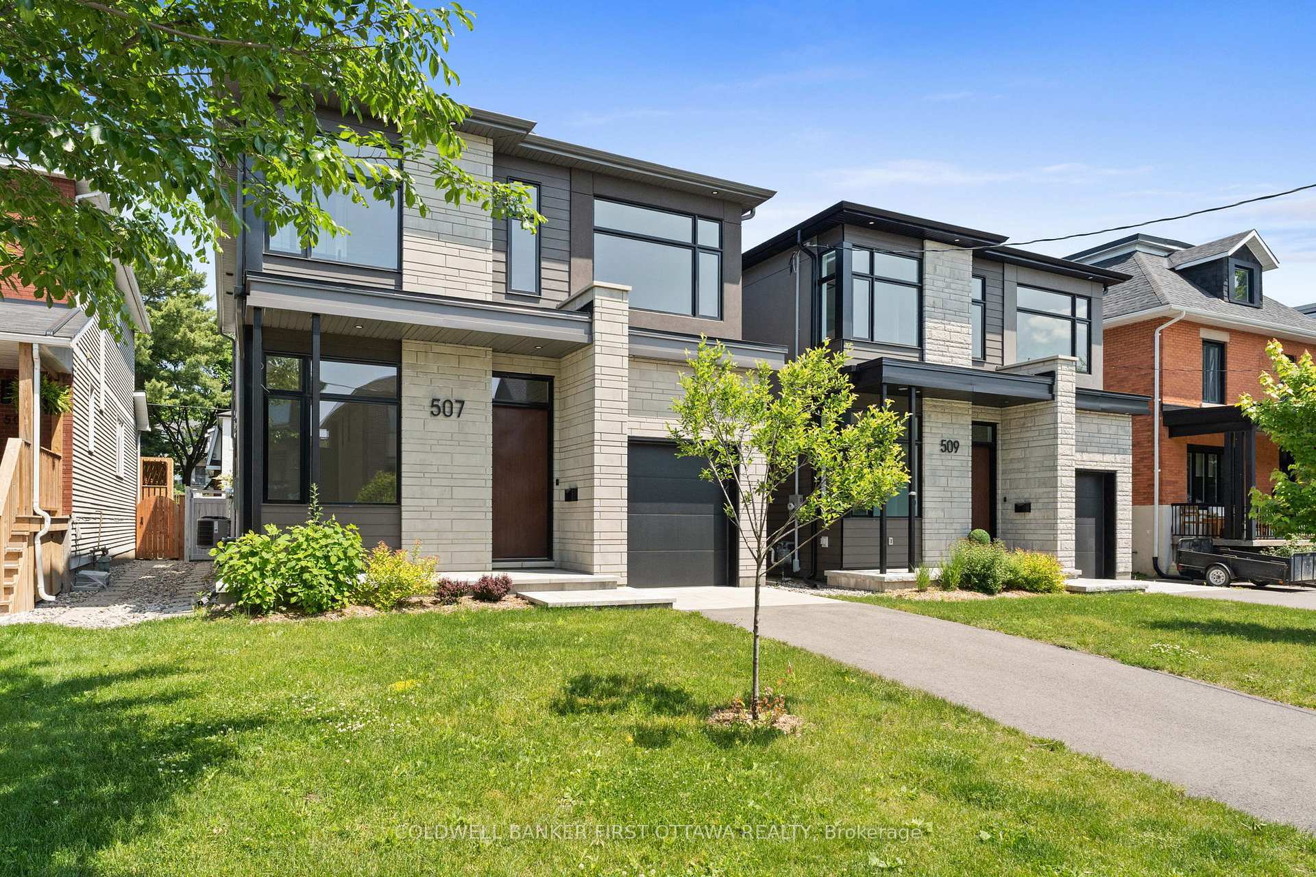 Property Photo: 507 Edison Avenue ON K2A 1V3
