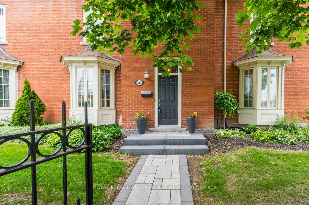 Property Photo: 233 John Street 5 ON K8N 3G2