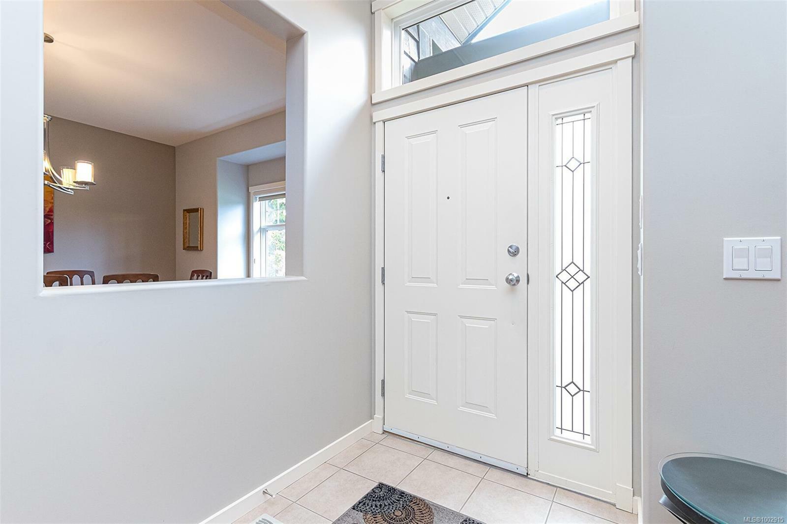 Property Photo: 4053 Gordon Head Rd BC V8N 3X7