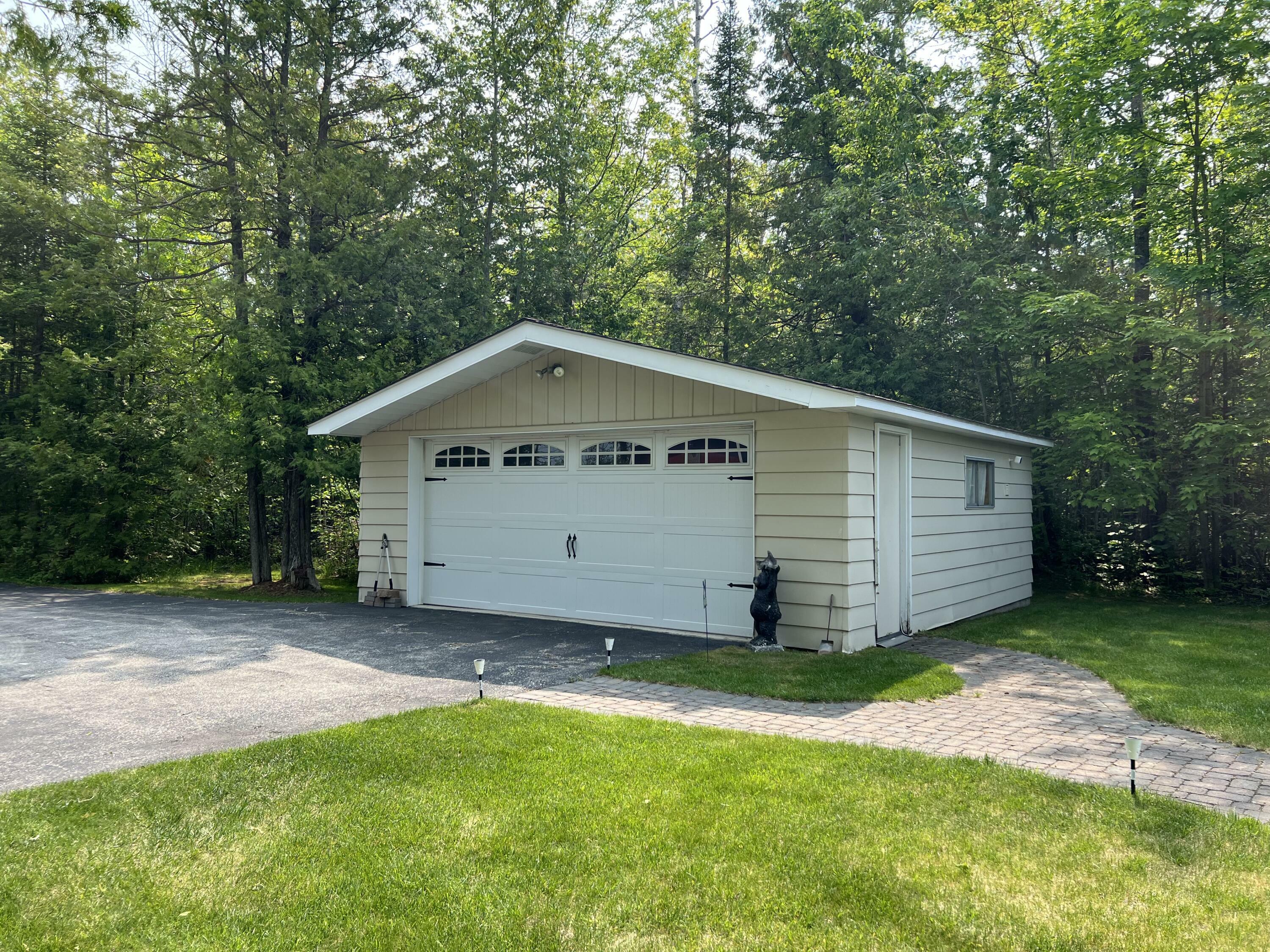 Property Photo: 7811 McDonald Road MI 49721