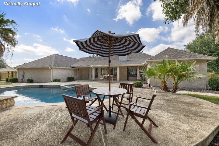 Property Photo: 1300 Cypress Trail TX 76574