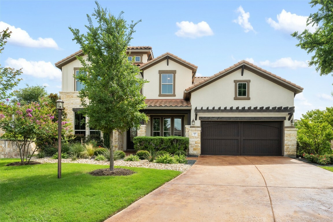 Property Photo: 105 Curacao Court TX 78738