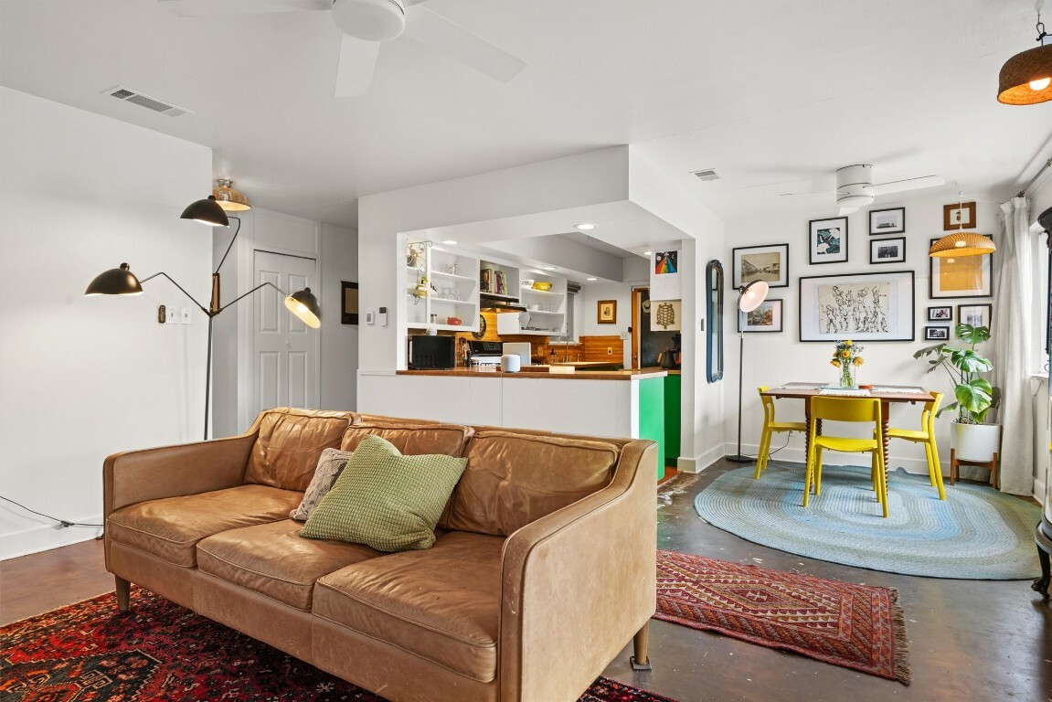 Property Photo: 5201 Harvest Circle TX 78745
