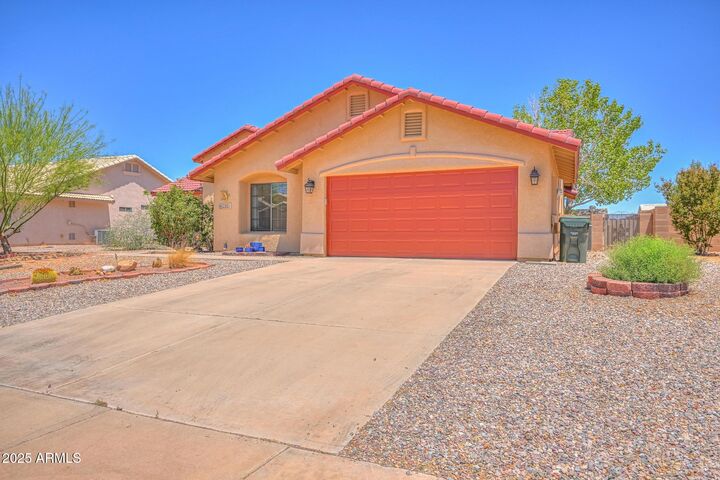 Property Photo: 2851 Plaza De Viola Drive AZ 85650