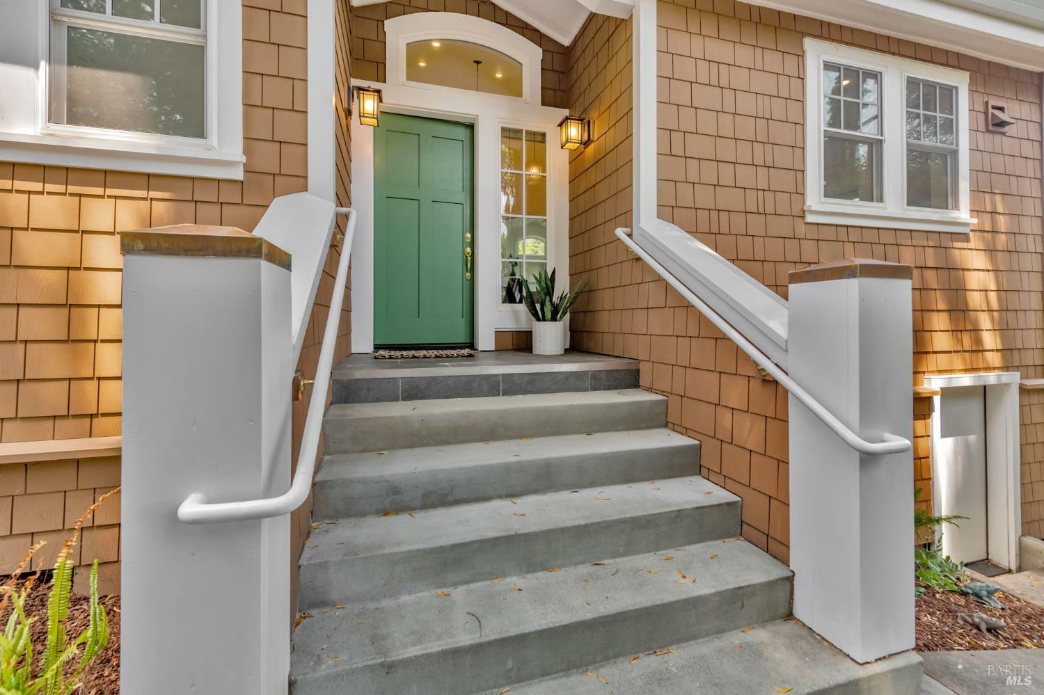 Property Photo: 133 King Street CA 94939