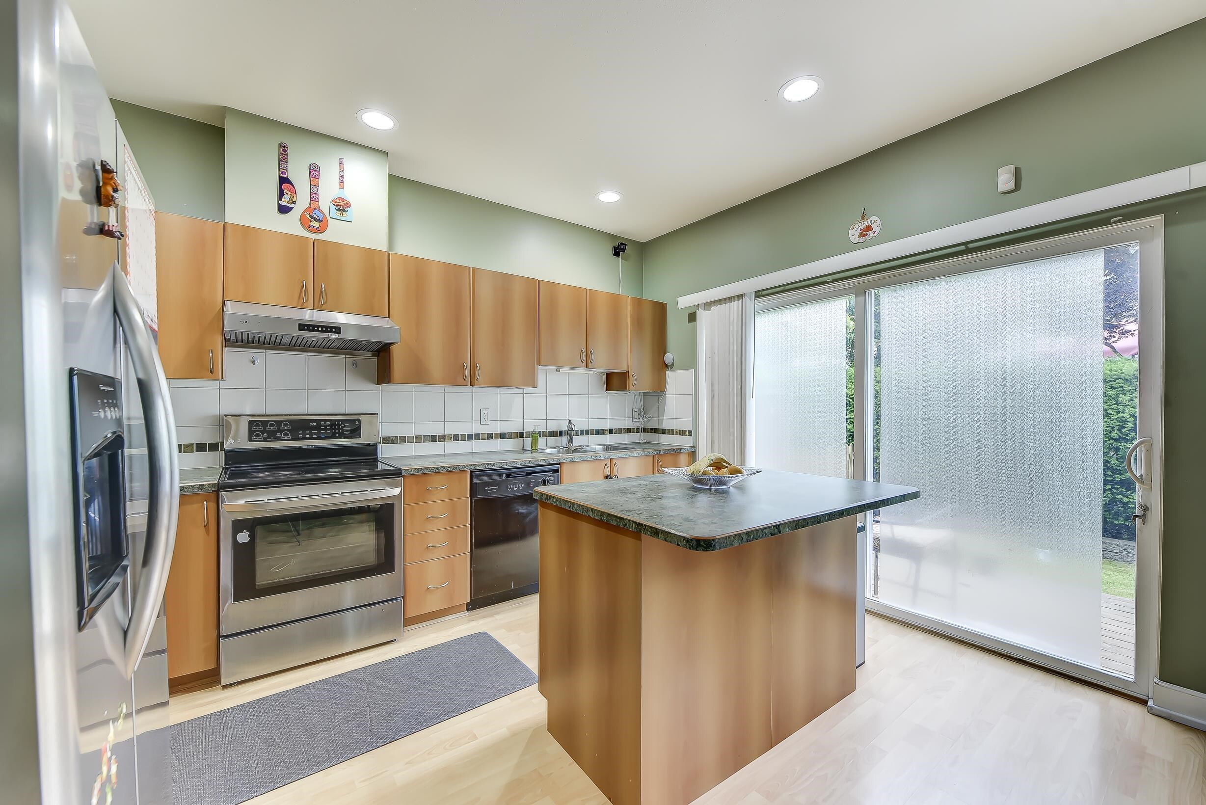 Property Photo: 12677 63 Avenue 80 BC V3X 3T3