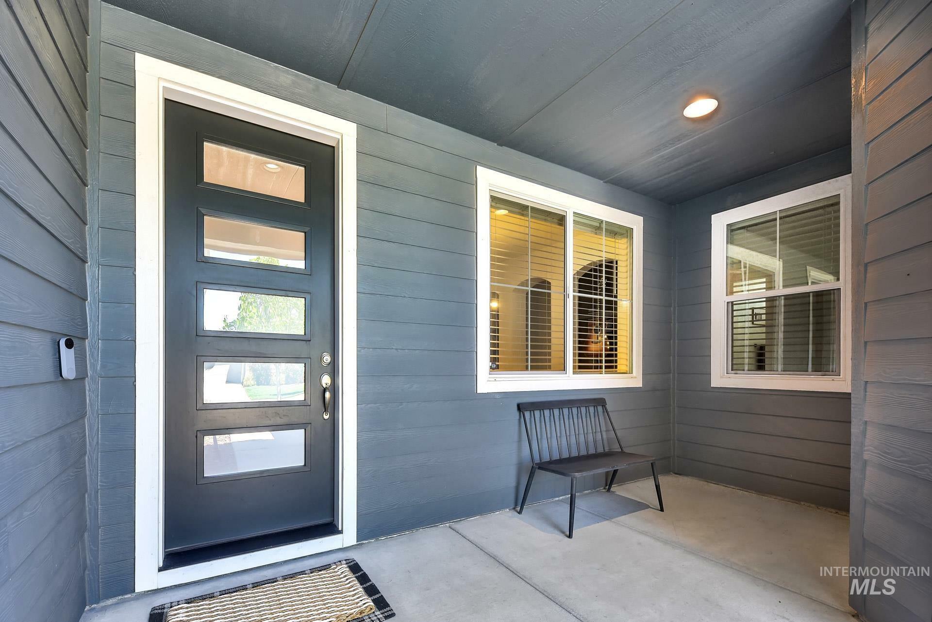 Property Photo: 6127 E Path Dr ID 83687