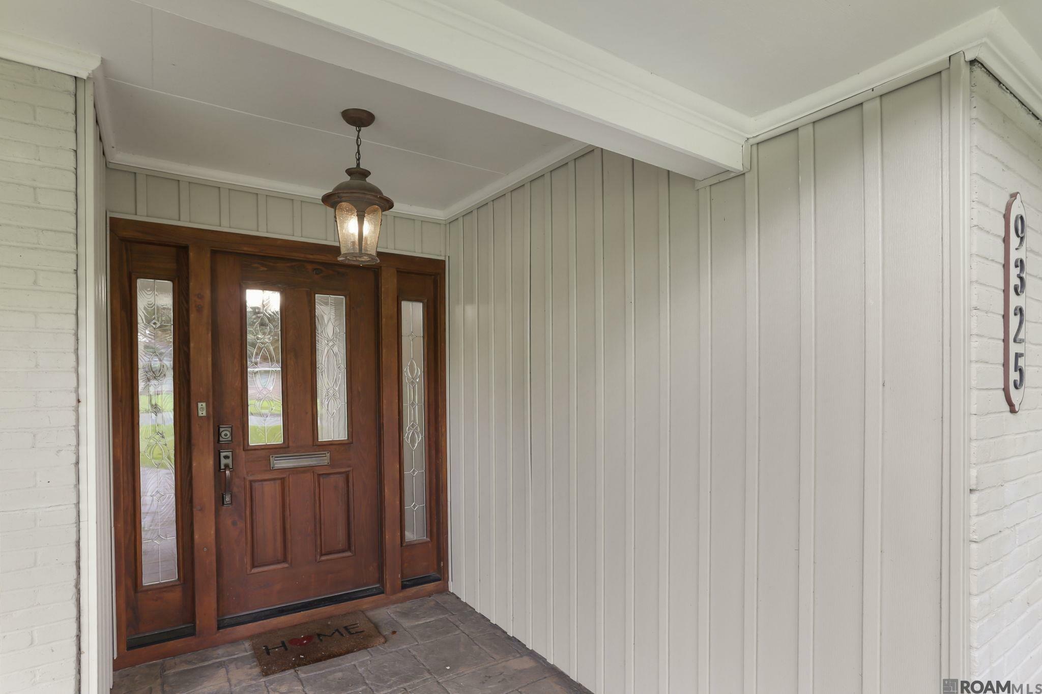 Property Photo: 9325 Woodbine St LA 70815