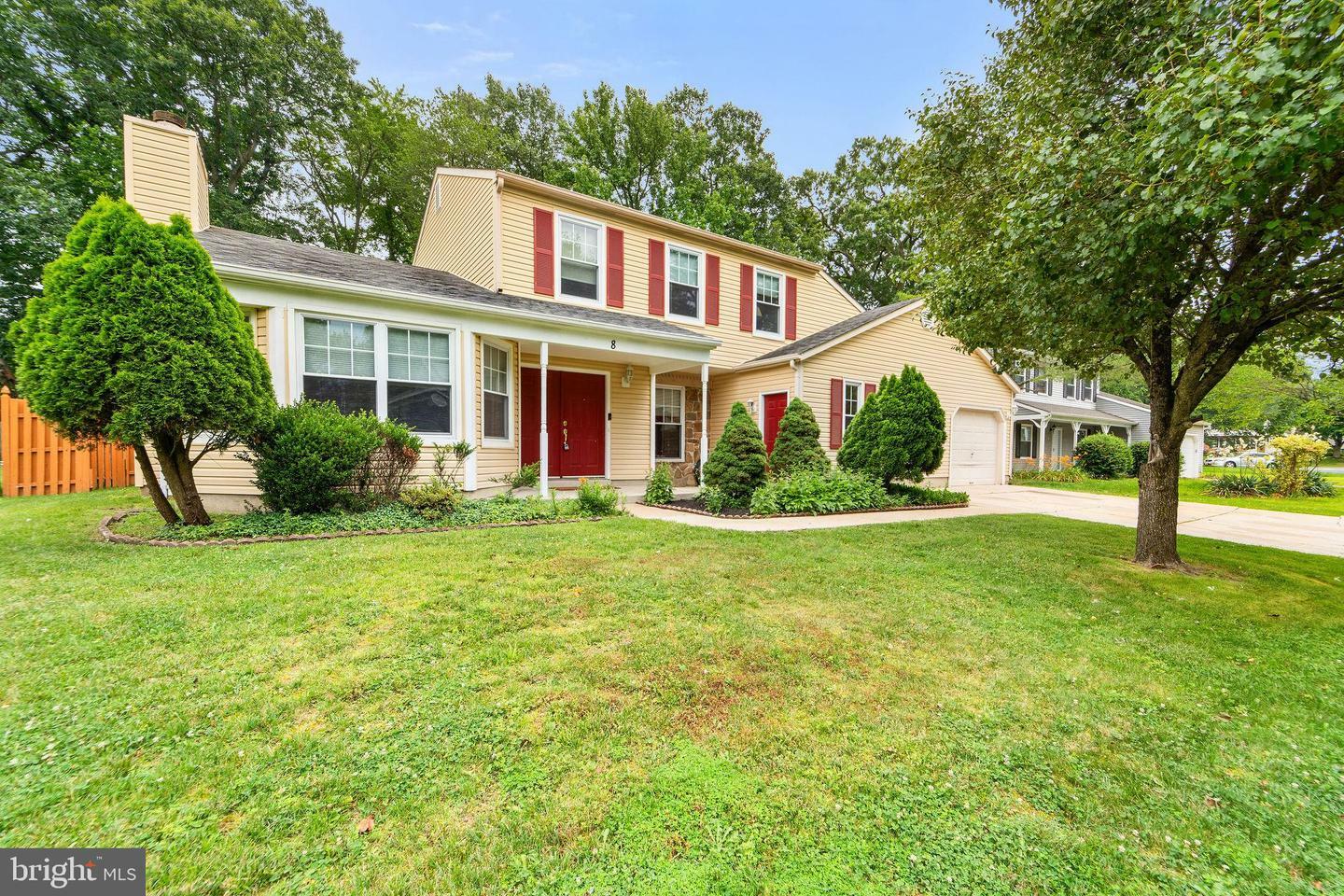 Property Photo: 8 Sequoia Court NJ 08043