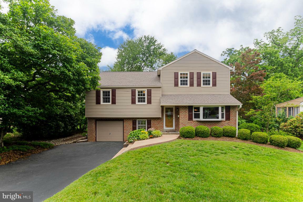 Property Photo:  125 Bartholomew Road  PA 19312 
