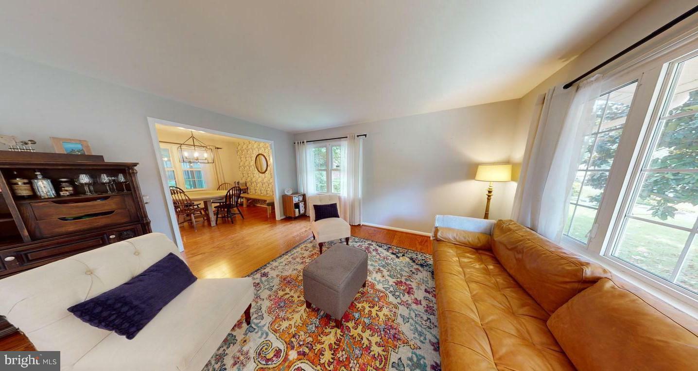 Property Photo: 7305 Whitson Drive VA 22153