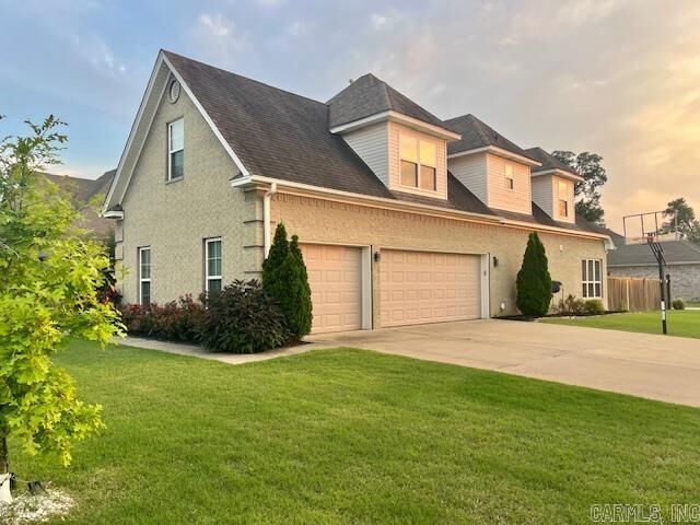 Property Photo: 107 Marie Jeanne Drive AR 72113