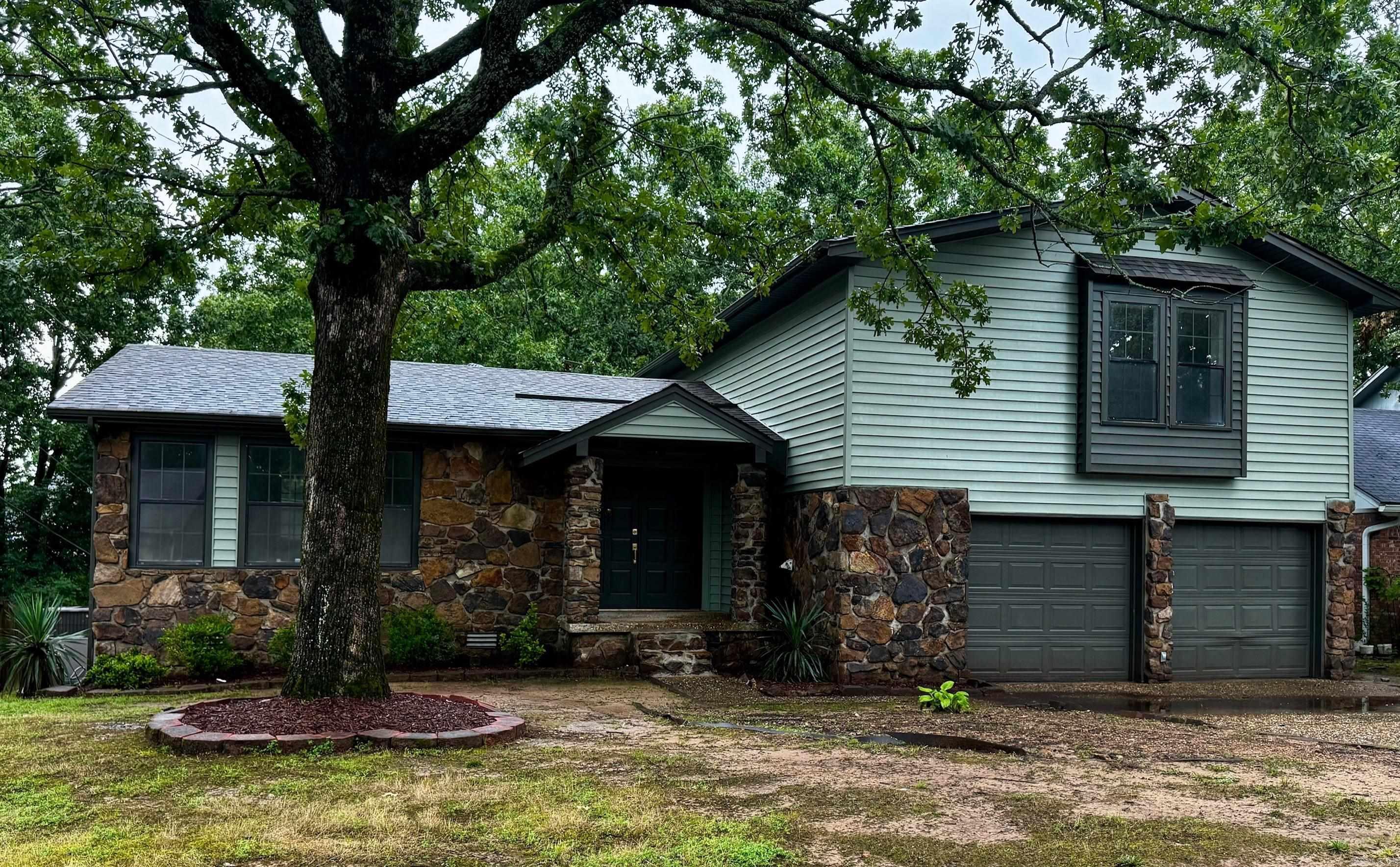 Property Photo: 6317 Rolling Hills AR 72118-2643