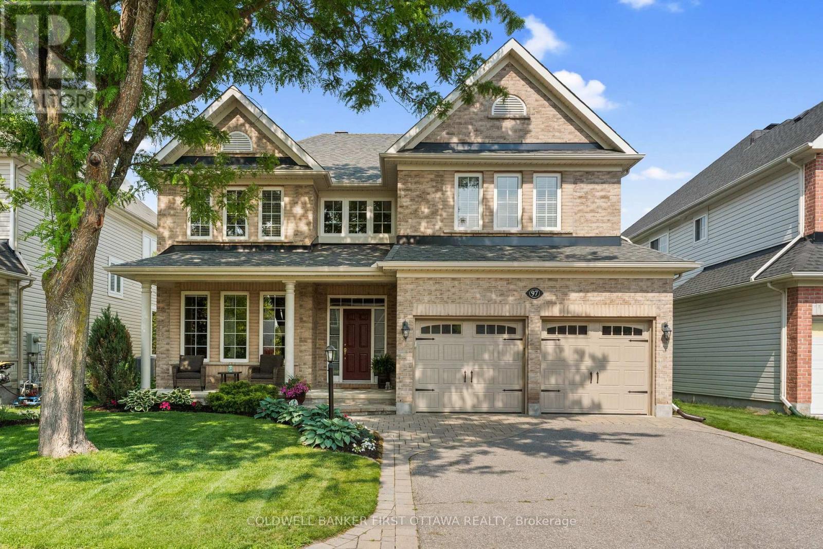 Property Photo: 97 Blackshire Circle ON K2J 5M3