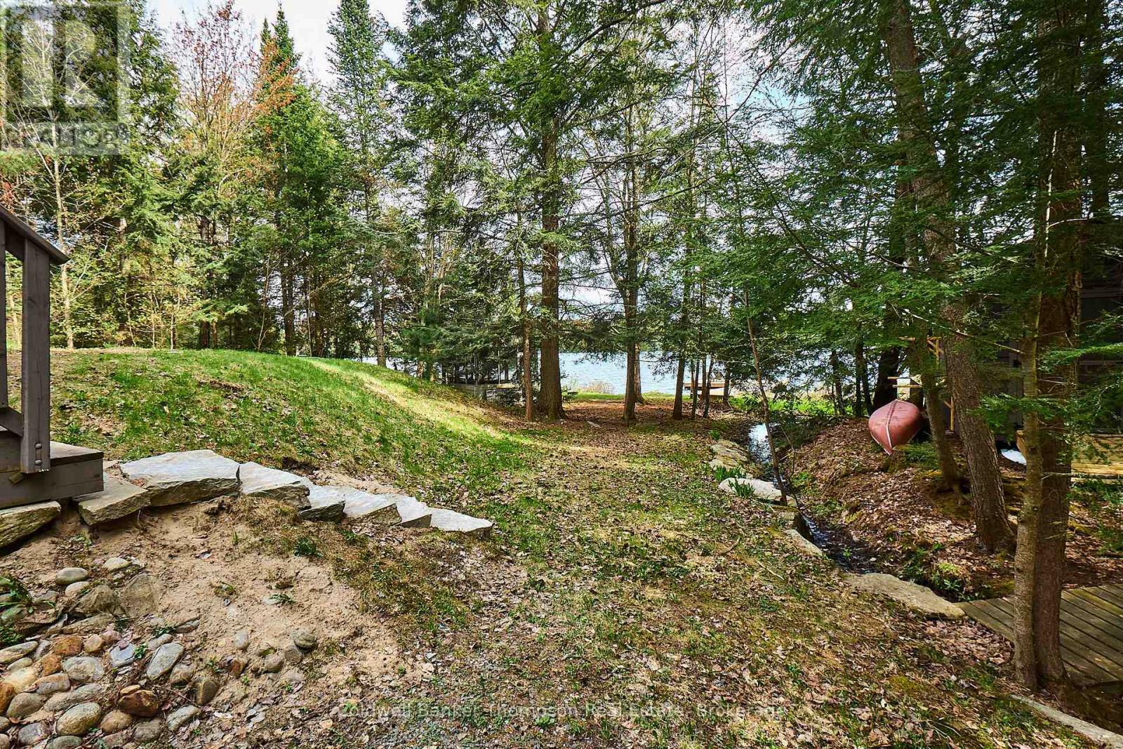 Photo de la propriété:  299 Pine Ridge Road  ON P1H 1J3 